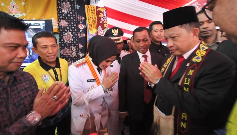 BERITA GAMBAR SIMPATIK